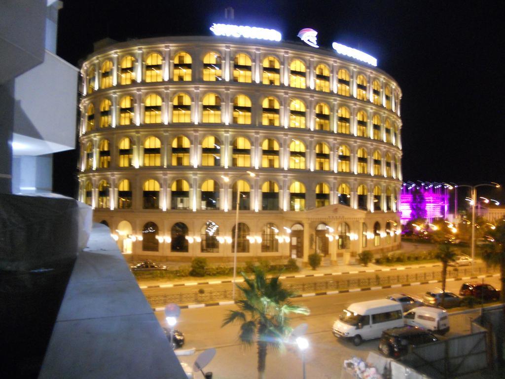 Ferienwohnung Orbi Sea Towers Block G Batumi Exterior foto
