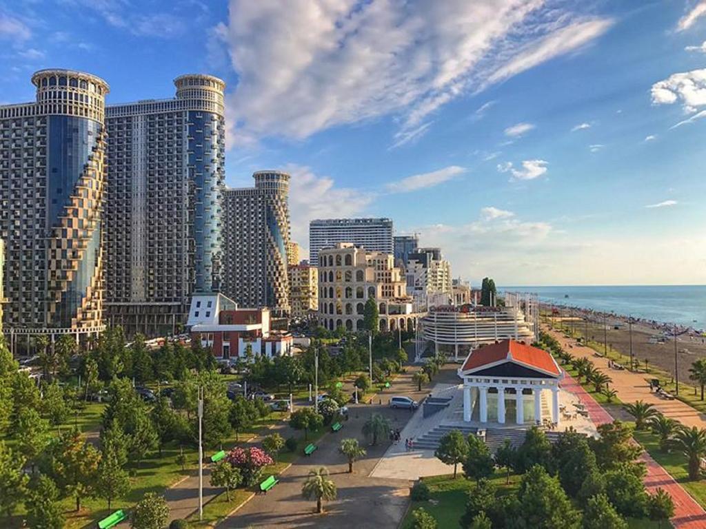 Ferienwohnung Orbi Sea Towers Block G Batumi Exterior foto